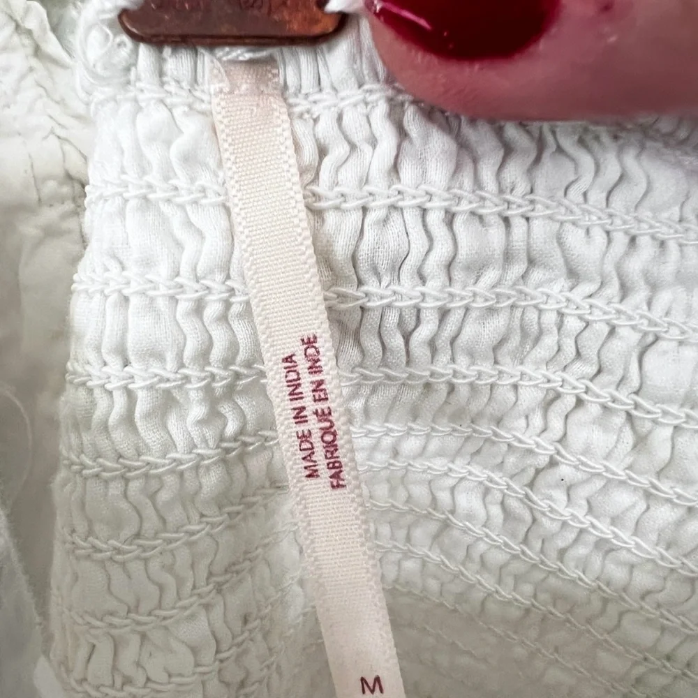 Free People Leave It To Me Top in Ivory white size Medium